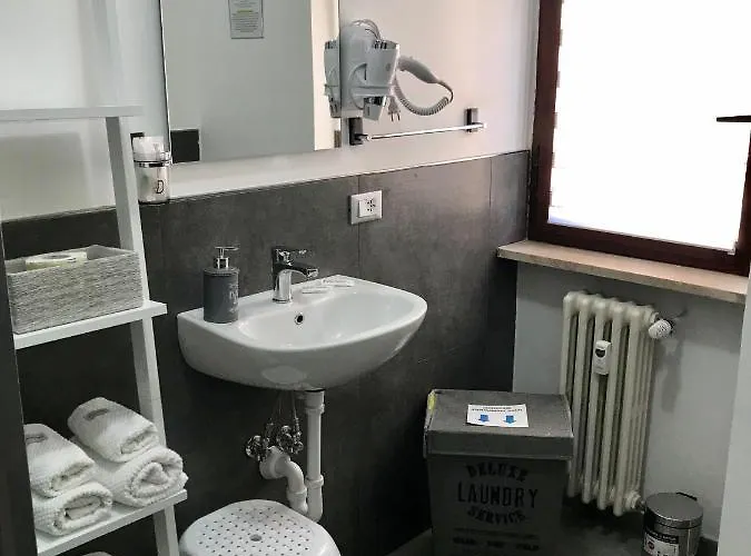 Happyhome 4 Posti Letto 里瓦罗洛-卡纳韦塞